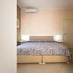 Brindesi Bed & Breakfast