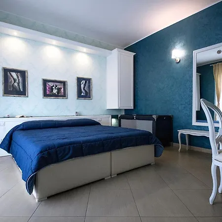 Brindesi 4* Brindisi