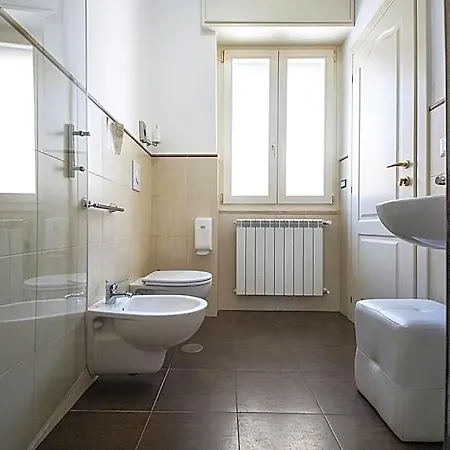 Brindesi Bed & Breakfast 4*