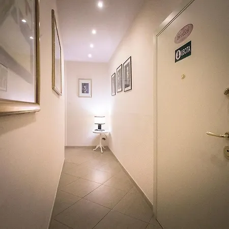 Bed & Breakfast Brindesi 4*